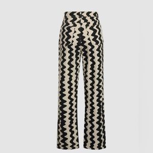 Cider Women’s black and cream wavy jeans